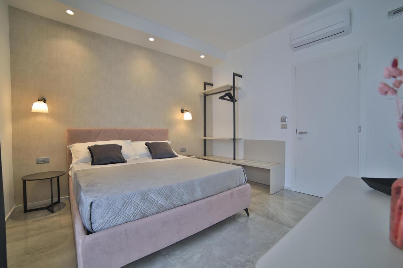 Calaluna Rooms 포르토 세자레오 외부 사진